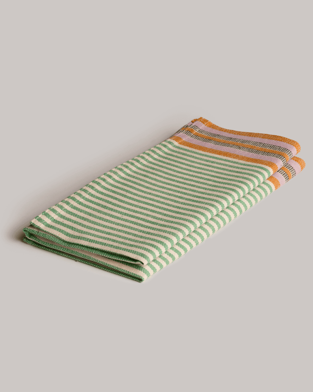 #colour_maua forest green