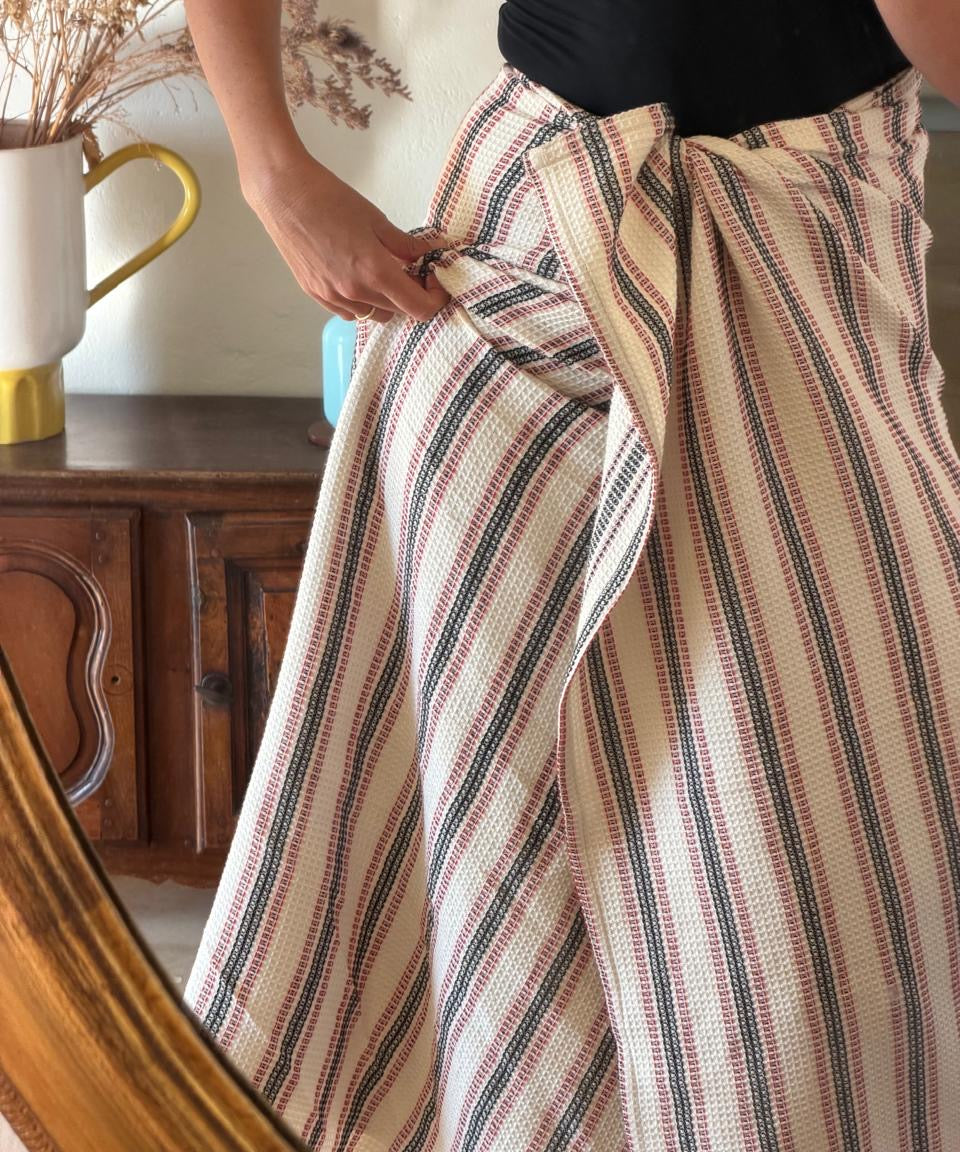 Mistari Towel